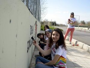 Tog Üyelerinden Ticaret Borsası Bölcek İlk Ve Ortaokulu’nda Boyama Şenliği