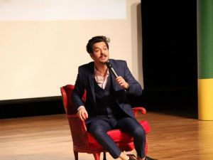 Hayrettin Üniversitelilerle Buluştu