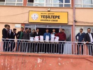 Kardeş Okul Projesiyle Kitapsız Okul Kalmayacak