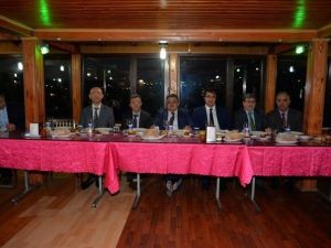 İstanbul’daki Bileciklilerden Belediye Başkanı Selim Yağcı’ya Ziyaret