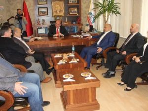 AK Parti Milletvekili Adayları Seçim Gezilerinde