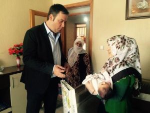 Buca’da Yeni Doğum Yapan Annelere Sürpriz