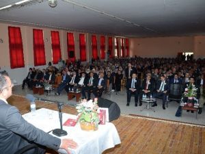 Peygamber Sevgisi Salonlara Sığmadı