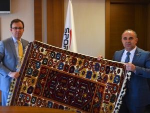 Gördes’in Yeni Futbol Sahası Yeni Sezona Hazır