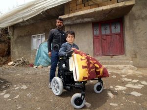 Tekerlekli Sandalyeyle Özgürlüğüne Kavuştu