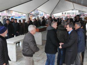 Başkan Yemenici’nin Dedesi Şükrü Lokum Son Yolculuğuna Uğurlandı