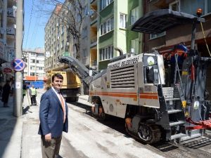 Osmangazi’de Yollar Yenileniyor