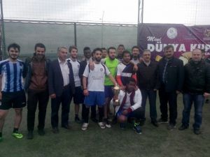 Mini Dünya Kupası Futbol Turnuvasında 12 Ülke Yarıştı