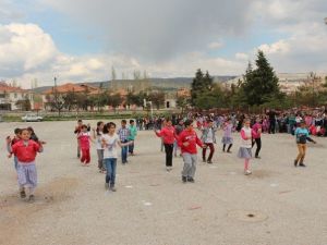 Hisarcık’ta 23 Nisan Ulusal Egemenlik Ve Çocuk Bayramı Provaları Yapıldı