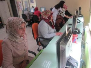 Bilgi Evleri’nin Bilge Anneleri