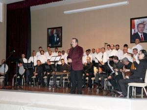 En Güzel İlahiler Seslendirildi