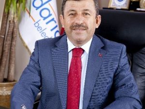 Başkan Karabacaktan Kandil Mesajı