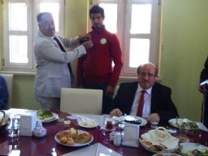 Iğdır Üniversitesi Öğrencisi Türkiye Birincisi Oldu