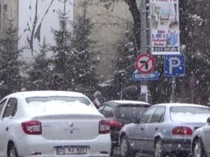Kars’ta Nisan Karı Vatandaşları Şaşırttı