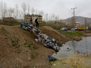 Hakkari’de Çevre Kirliliği