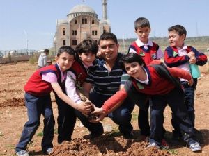 TEMA Topluluğu’ndan Yeşil Kampüse Destek