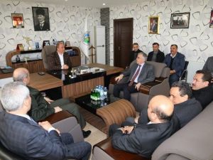 Vali Ataklı Topakkaya’yı Ziyaret Etti