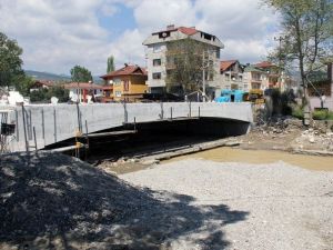 Zeki Toçoğlu: Yeni Köprü Trafiğe Açılıyor