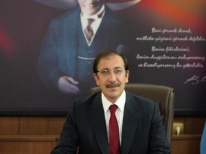 Başkan Bulutlar, “Geleceğimiz Olan Çocuklarımız Bayramı Kutlu Olsun”