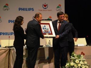 Bakan Yılmaz ‘Küçük Kalpler’ Projesi İmza Törenine Katıldı