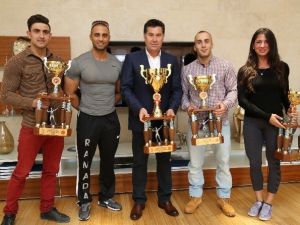 Vücut Geliştirme Şampiyonlarından Başkan Kocadon’a Ziyaret