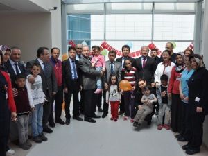 23 Nisanı Hastanede Kutladılar