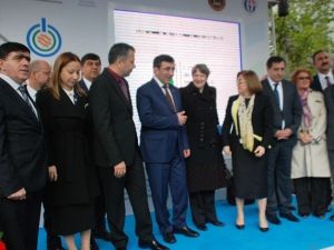 Bakan Yılmaz, Kuluçka Merkezi’nin Açılışına Katıldı