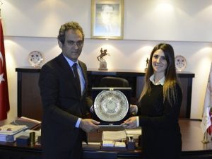 Yunus Emre Enstitüsünden Rektör Özer’e Ziyaret