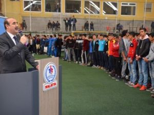 Nıke Halı Saha Liseler Ligi Başladı