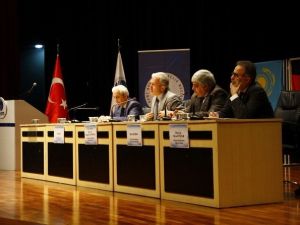 SAÜ’de ‘‘100. Yılında Ermeni Meselesi’’ Paneli Düzenlendi