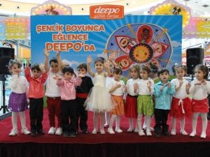 Deepo Çocuklarla Şenlendi