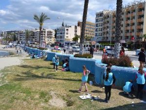 Kuşadası Çocuklarla Renklendi