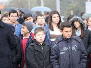 Kayseri’de Kar Altında 23 Nisan Kutlaması