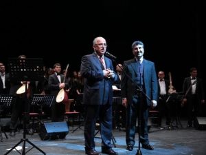 Türk Dünyası Türk Halk Müziği Korosu Konseri