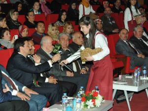 İmam Hatip Liselerinde Kutlu Doğum Coşkusu