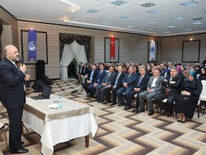 Mehmet Emin Ay Manisalılarla Buluştu