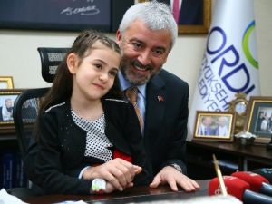 Temsili Başkan Okulunu İhya Etti