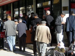 Emekliye Zam Resmi Gazete’de