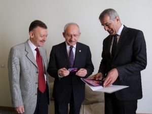 Kılıçdaroğlu, Çalışmaları İçin Başkan Tarhan’a Teşekkür Etti