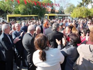 CHP’lilerden 23 Nisan Törenine Katılmayan Valiye Protesto