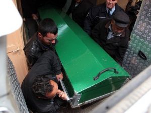 Damat Adayının Öldürdüğü Kadın Toprağa Verildi