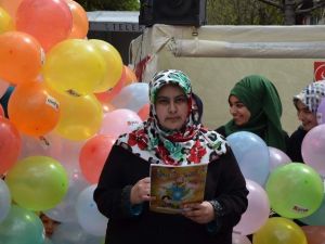 Saadet Partisi Kadın Gençlik Kollarının 23 Nisan Kutlaması