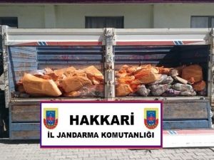 Hakkari’de Kaçakçılık Operasyonu