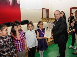 32. Geleneksel Satranç Kupaları Şampiyonların Ellerinde Yükseldi