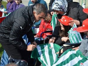 Bursaspor’da Neşeli Antrenman