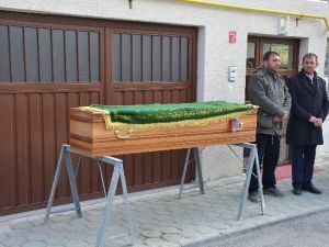 Fransa’daki Patlamada Ölen Kadın Eskişehir’de Toprağa Verildi