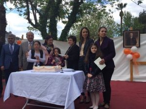 AK Kadınlardan 23 Nisan’da Anlamlı Ziyaret