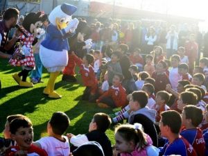 Çanakkale Dardanelspor Çocuklarla Kucaklaştı