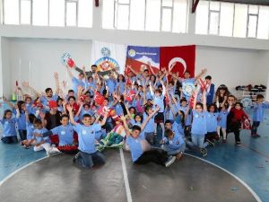 Mezitli Belediyesi, 23 Nisan’ı Çocuk Oyunları Şenliği İle Kutladı