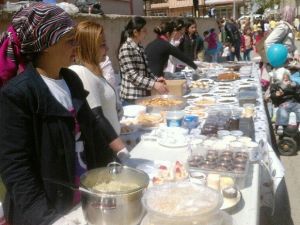 Alaşehir’de Eğitim Kermesi